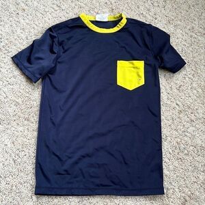 Boys size 10/12 Crazy 8 rash guard.
